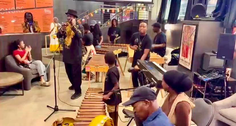 Live music with marimba and keys